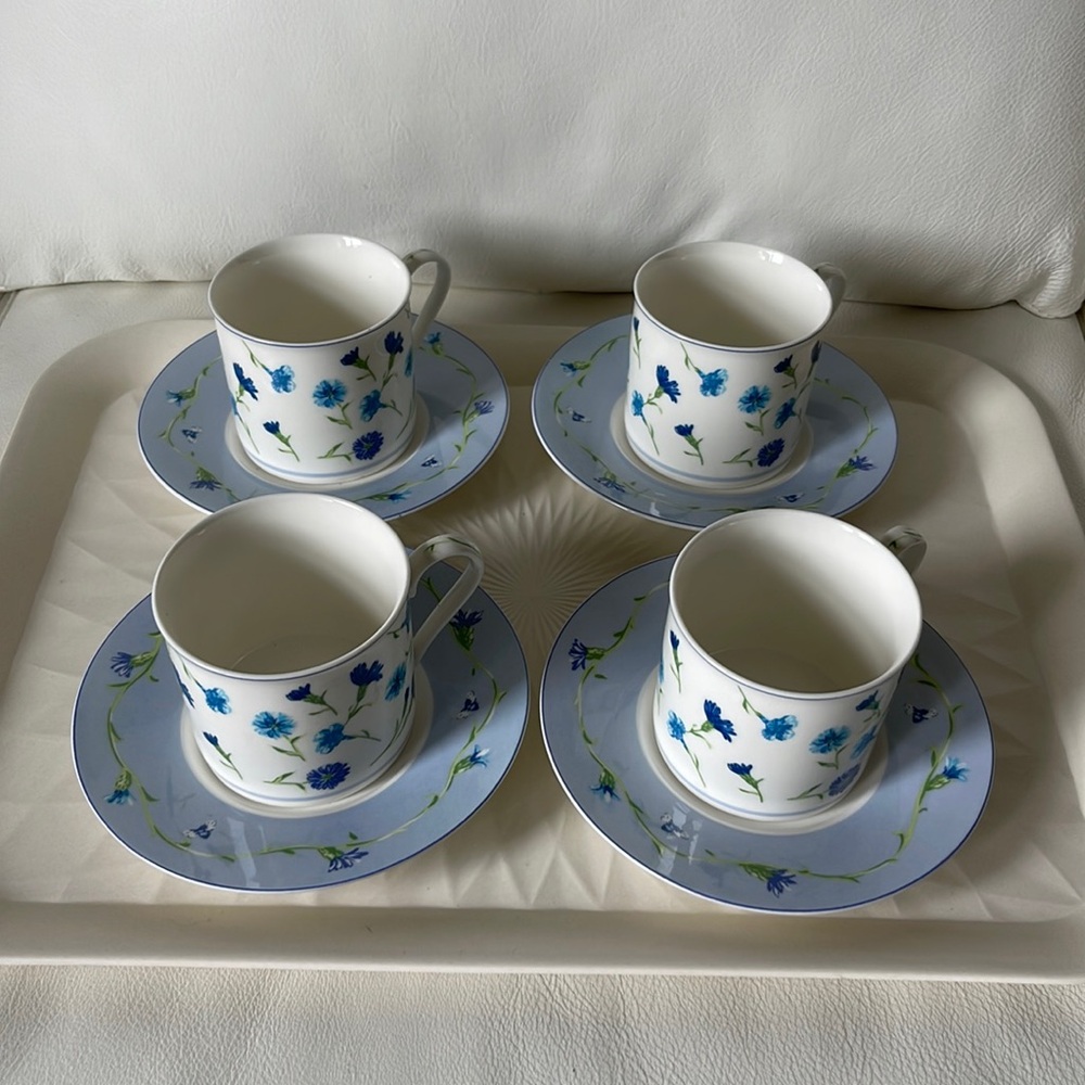 Laura Ashley tea cup/ saucer set 8pcs (Cornflower)